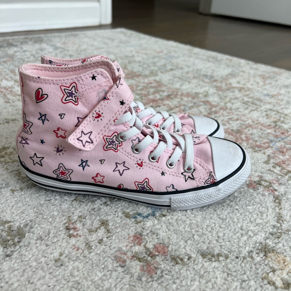 Converse Kids High-Top Sneaker size 3